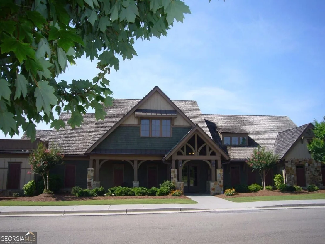 Photo of 146 Pinebrook Drive