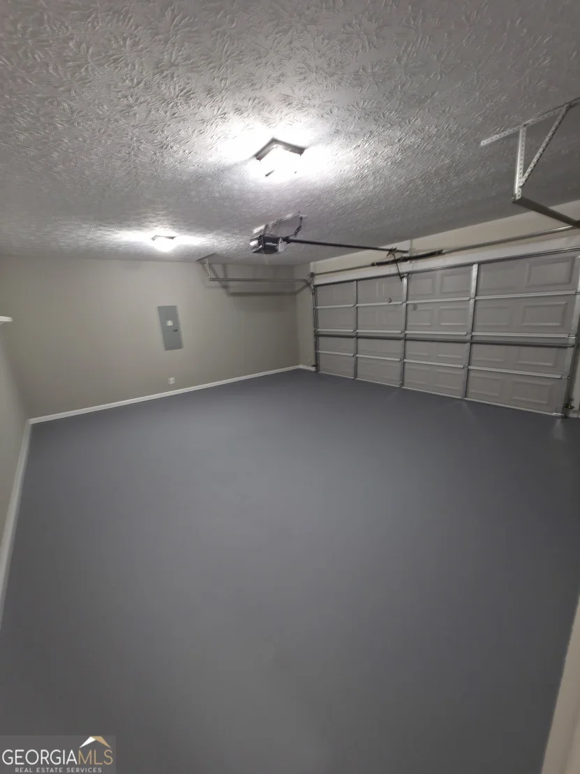 Photo of 160 Williamsburg Way