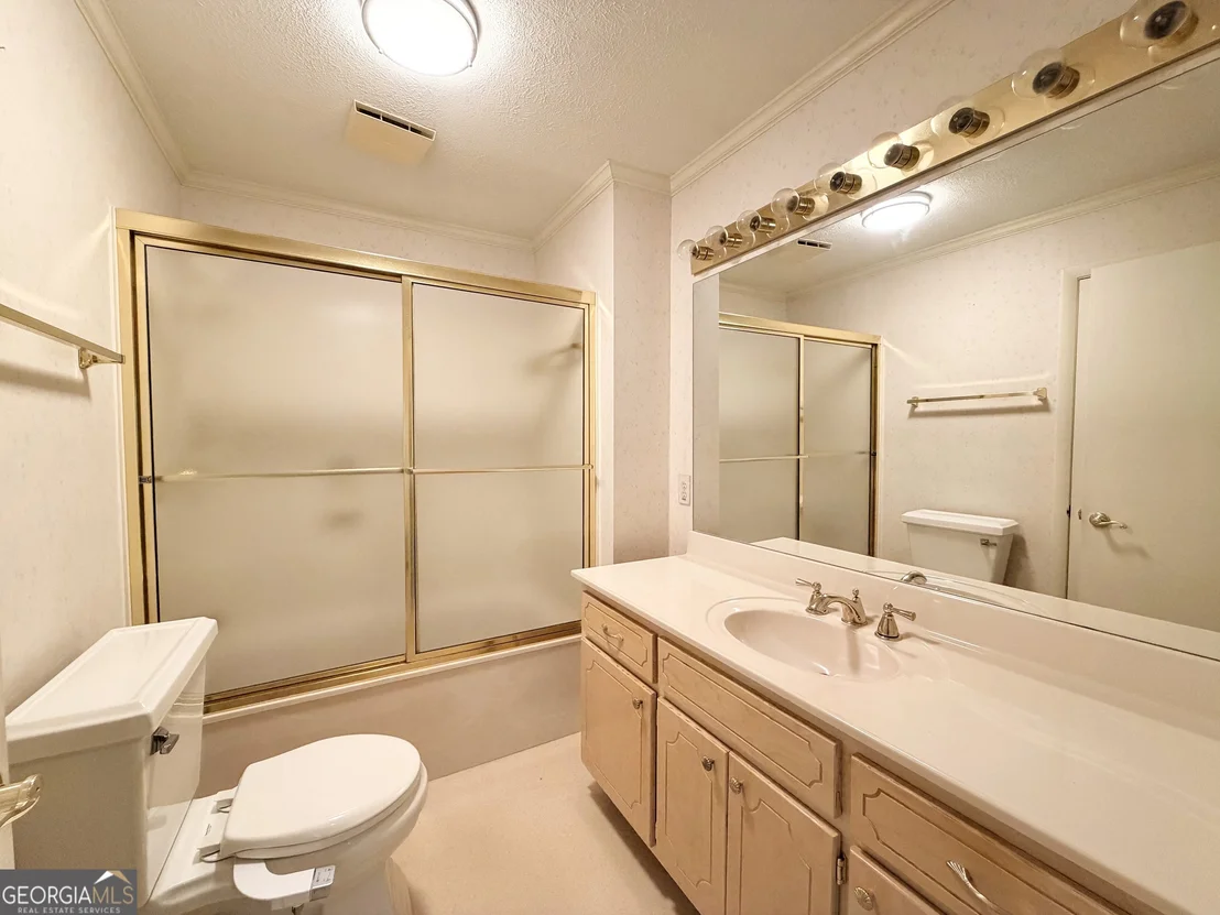 Photo of 345 Elliott Road