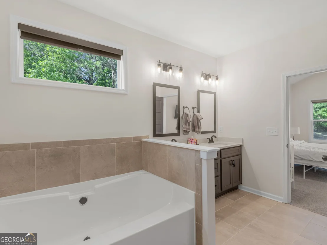 Photo of 55 Hood Road