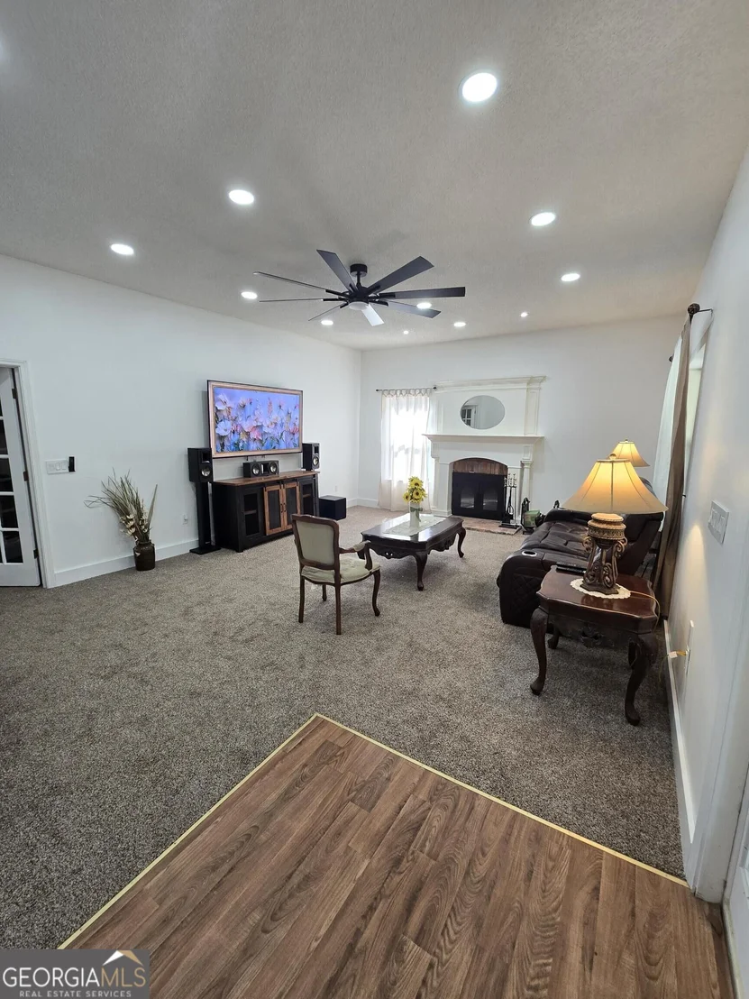 Photo of 1277 Bob Hammond Road