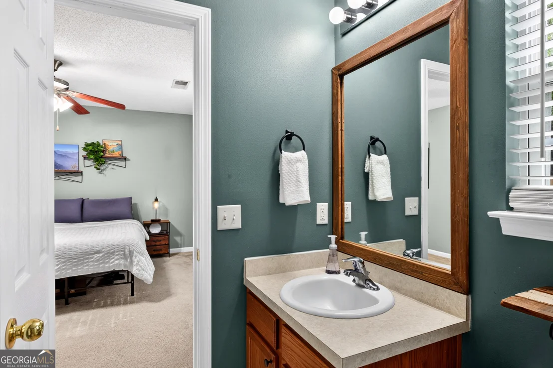 Photo of 410 Shadowbrook Circle