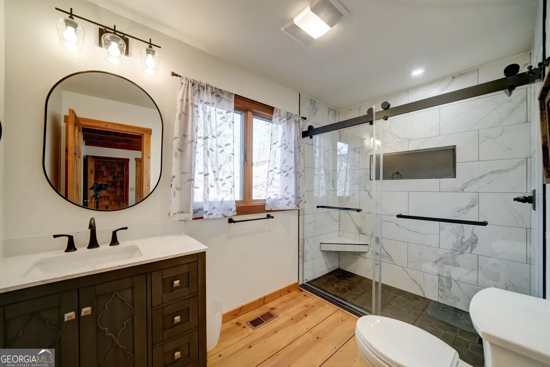 Photo of 100 Indian Pipe Drive