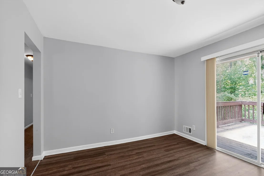 Photo of 2791 Knollview Drive