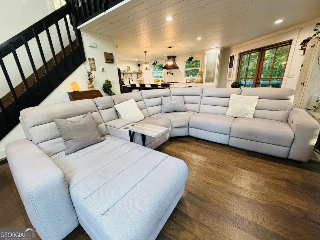 Photo of 74 Valley Drive