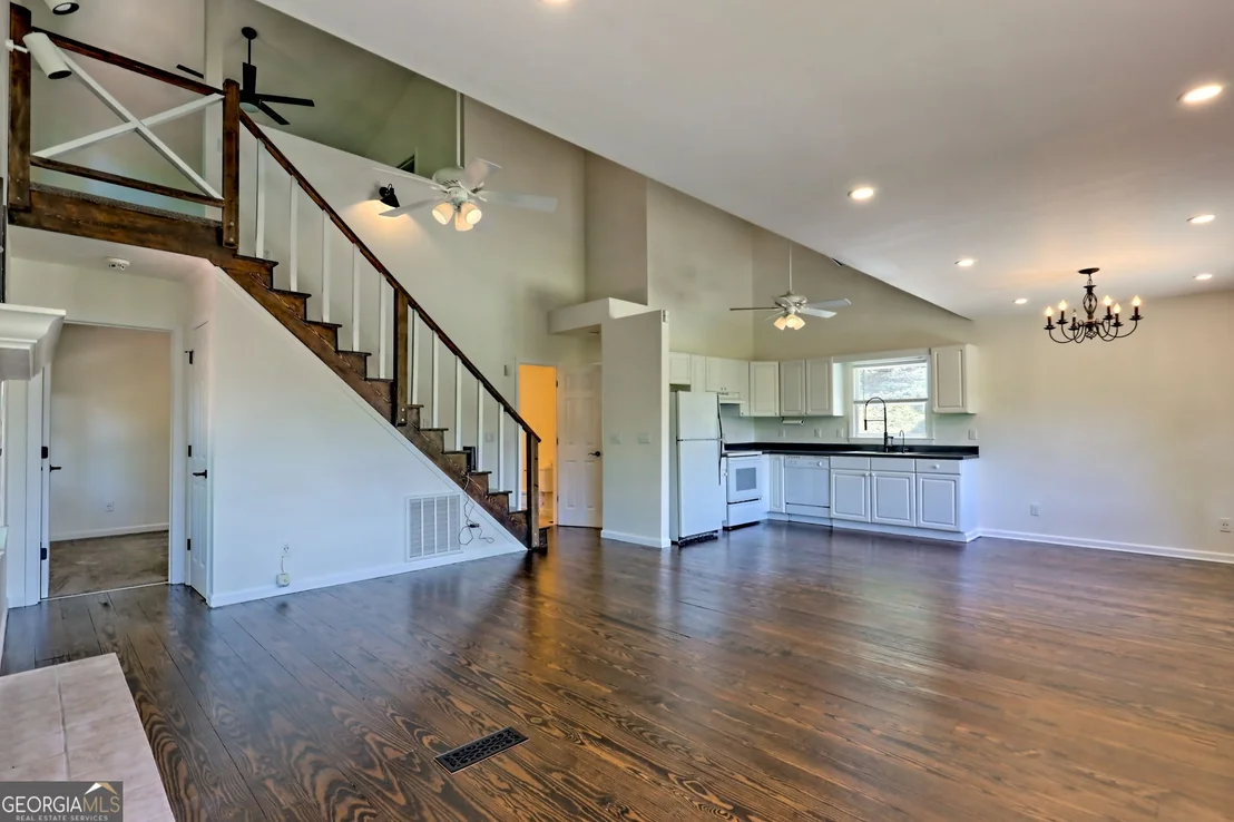 Photo of 967 Saddle Gap Drive