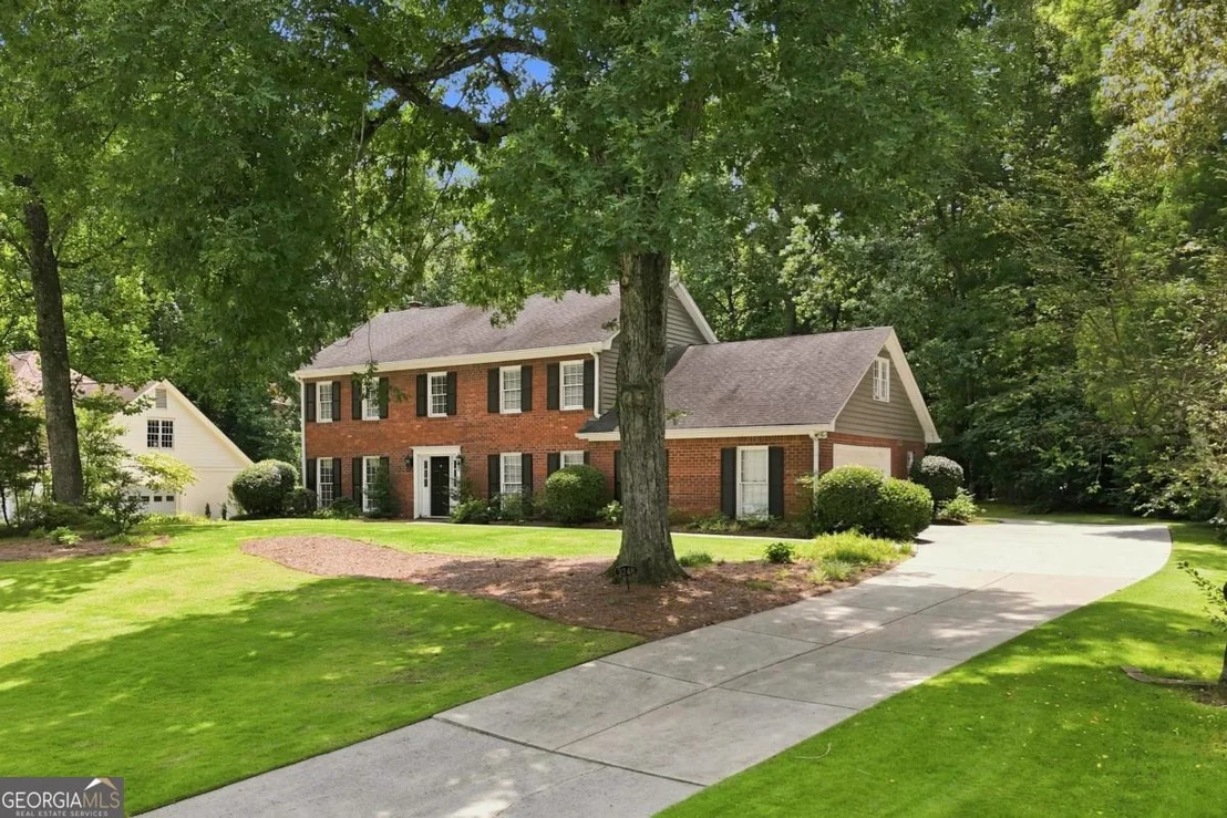 Photo of 3248 Hunterdon Way SE