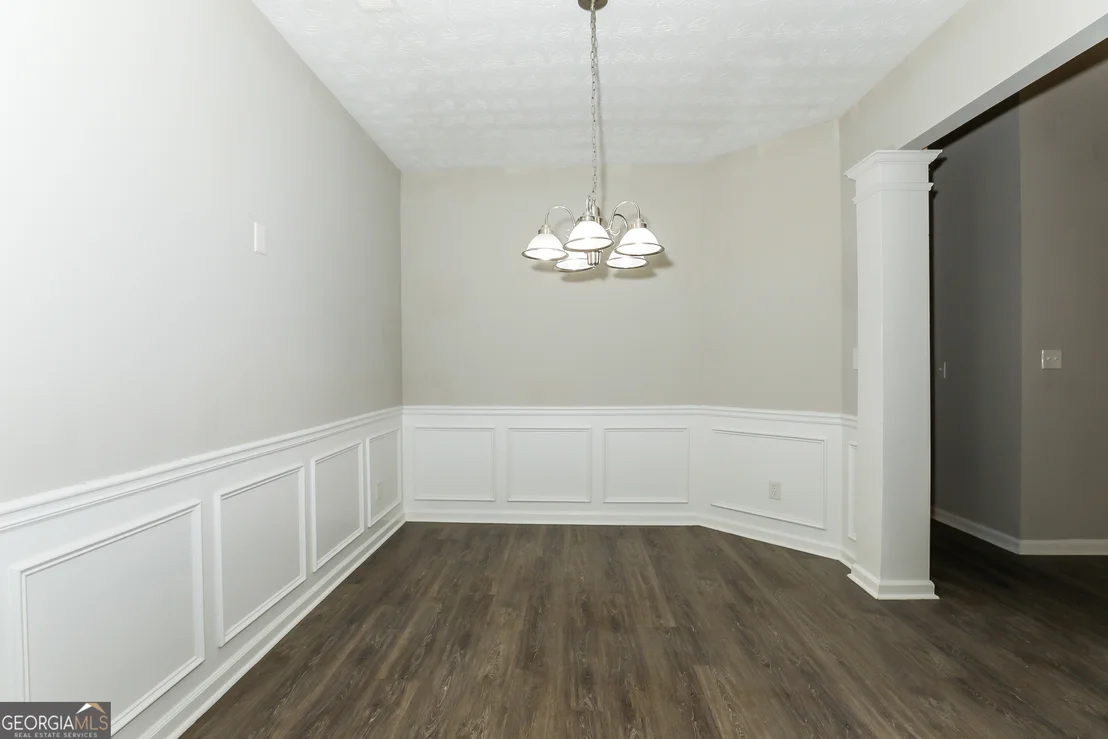 Photo of 1055 Maple Leaf Drive