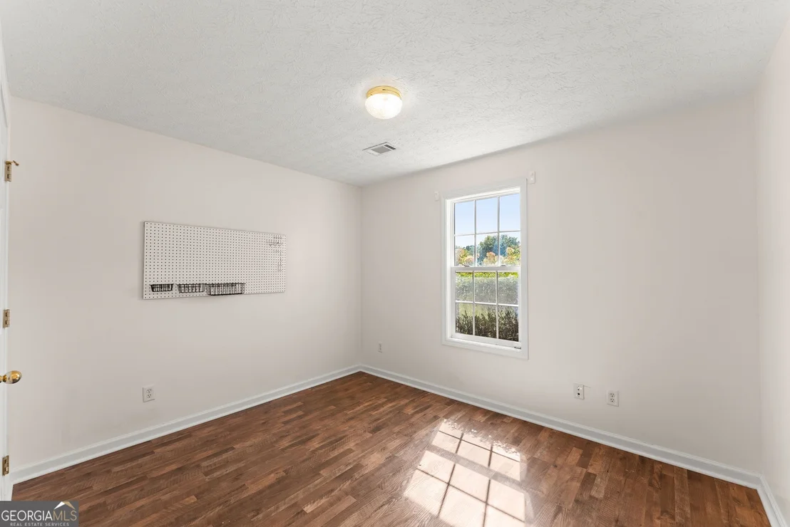 Photo of 302 Shenandoah Circle
