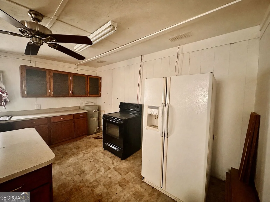 Photo of 6009 James Street