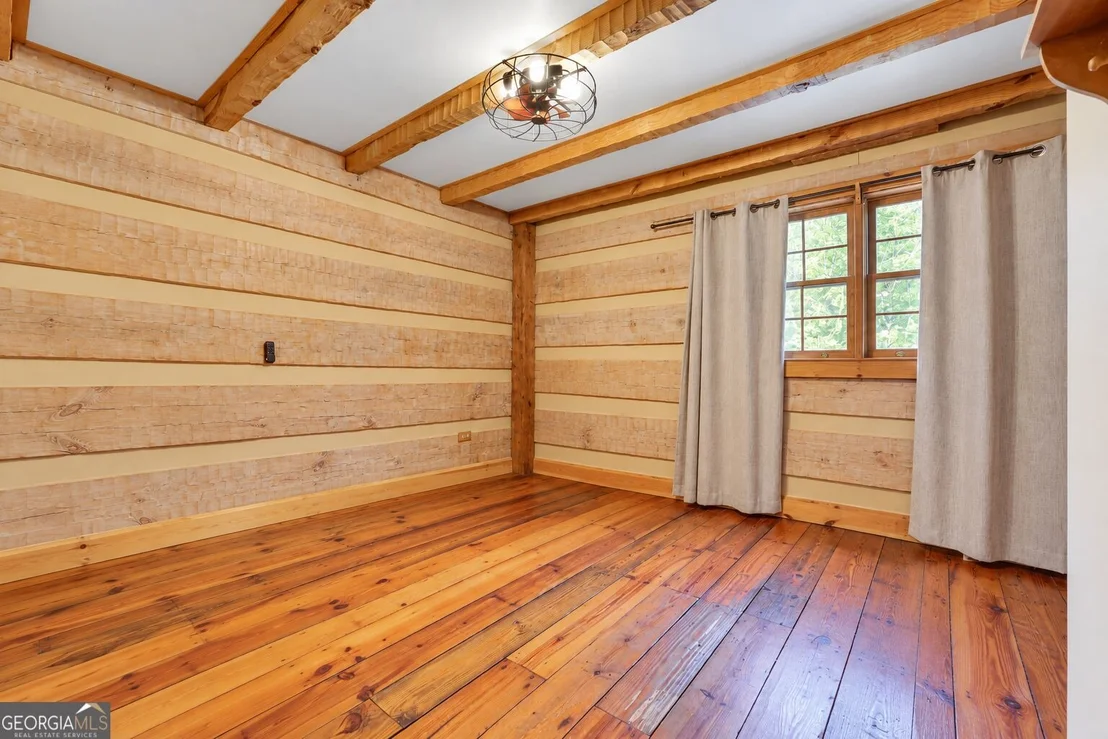 Photo of 531 Caldwell Road