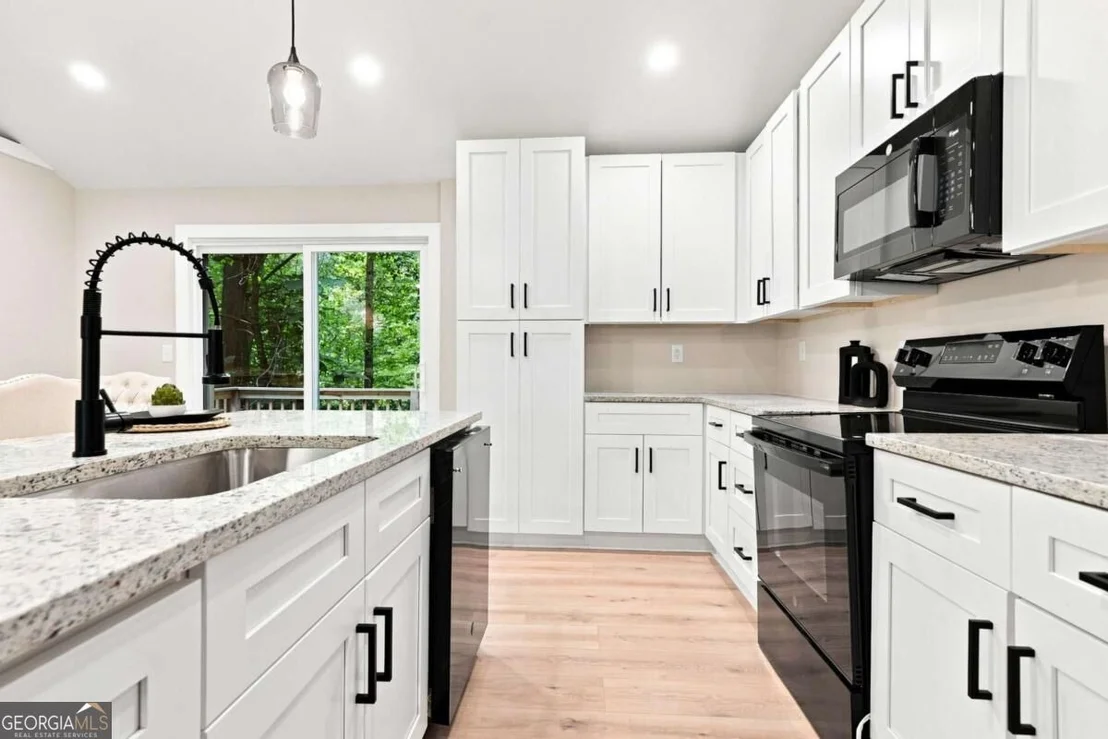 Photo of 283 Ash Circle