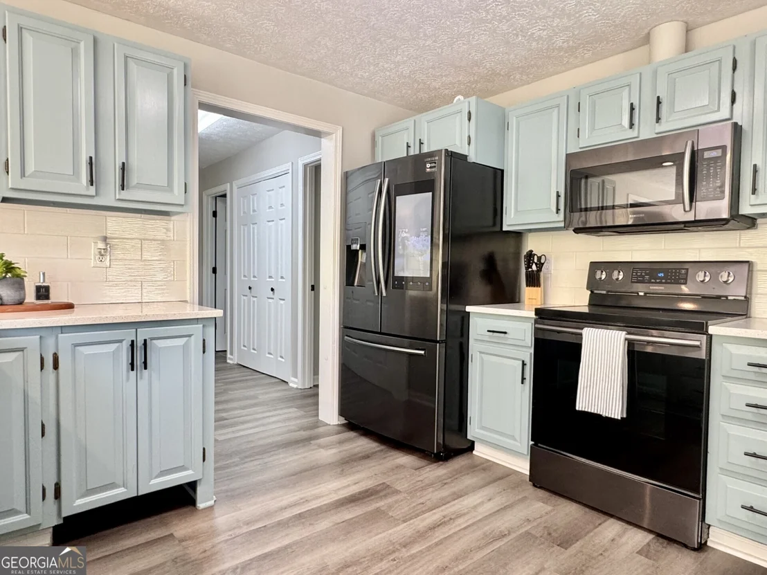 Photo of 111 Warren Drive