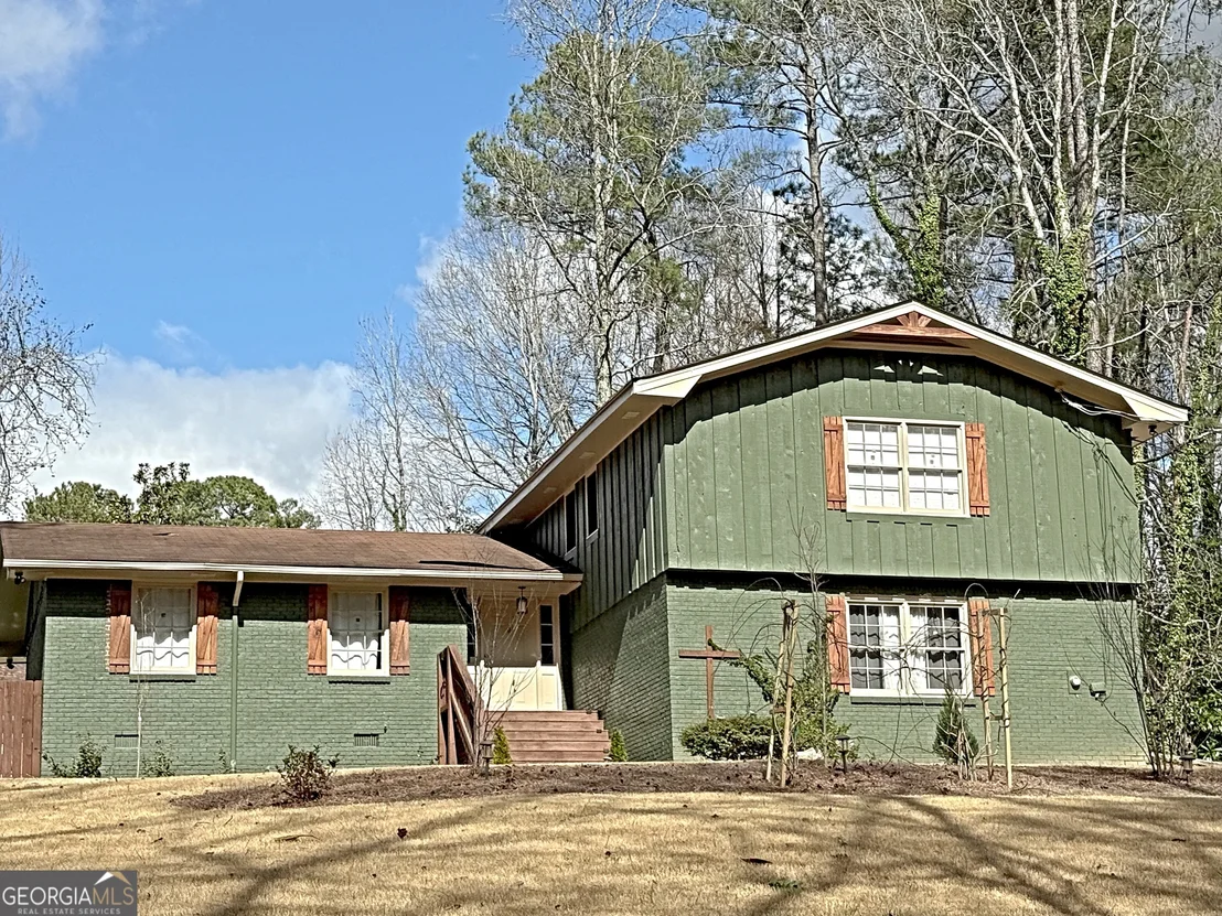 Photo of 1210 Brookside Drive NE