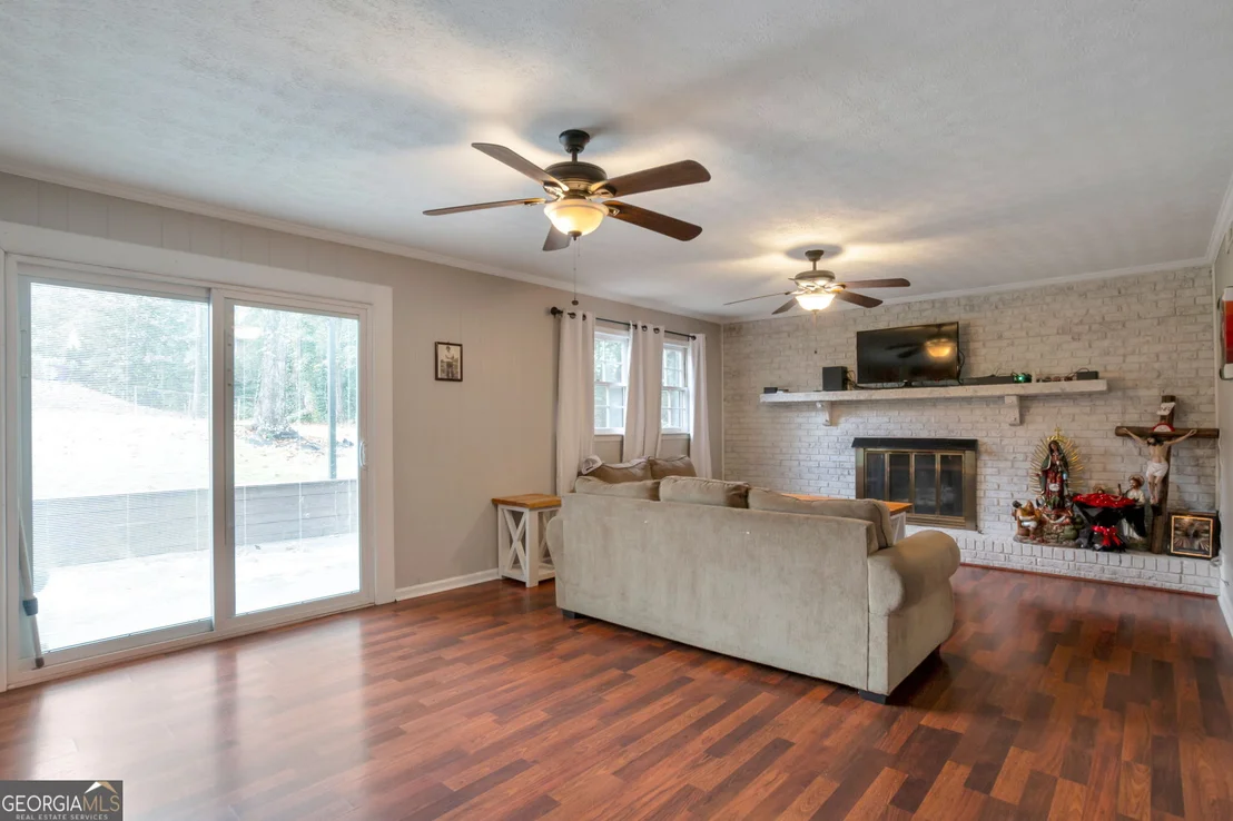 Photo of 1210 Brookside Drive NE