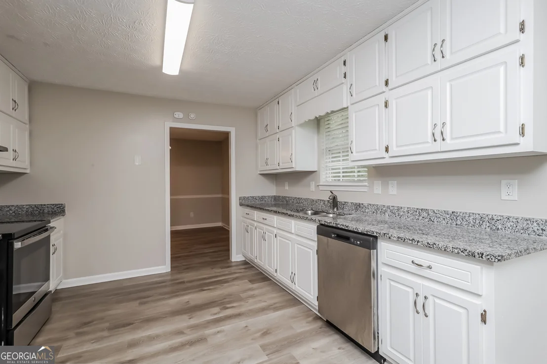 Photo of 800 Pointe Trail