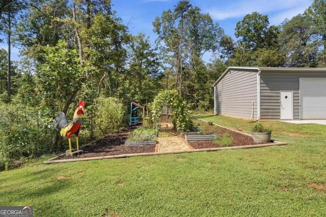 Photo of 1608 Thompson Lane