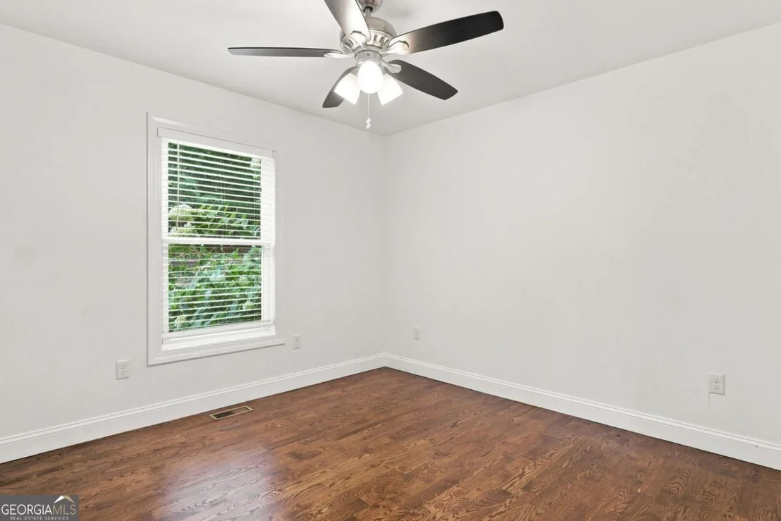 Photo of 137 Geneva Road