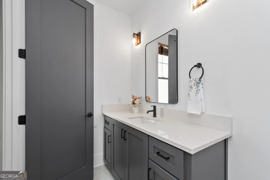 Photo of 220 Arbor Garden Circle