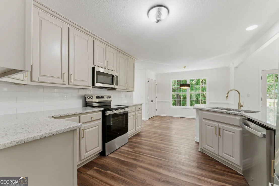 Photo of 2544 Carnes Road