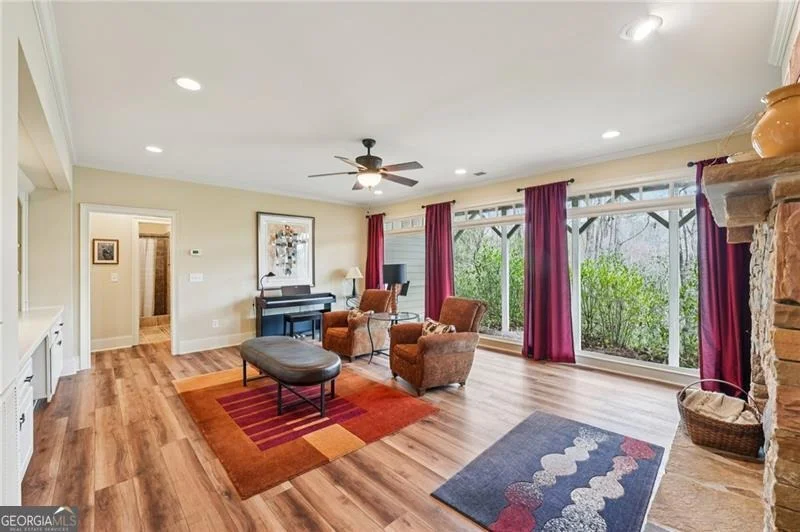 Photo of 29 Red Trillium Ridge