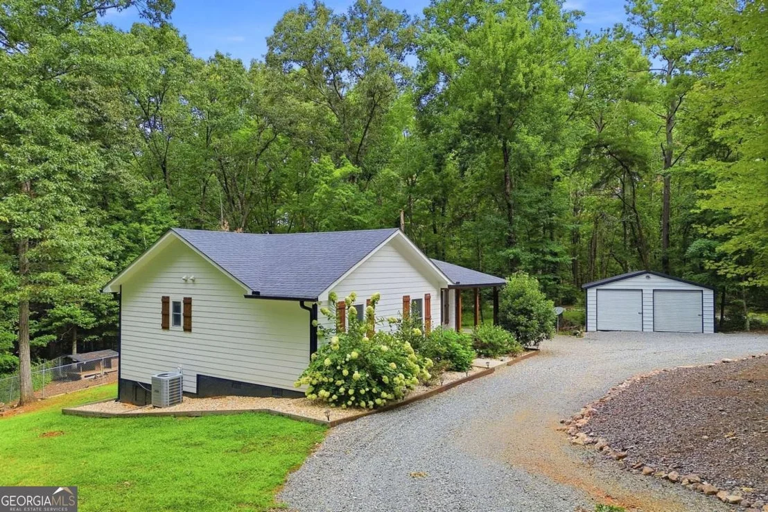 Photo of 137 Geneva Road