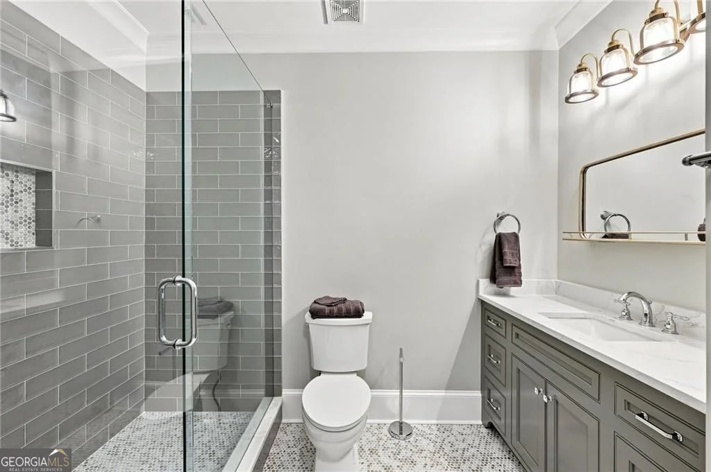 Photo of 6756 Hedge Row Lane