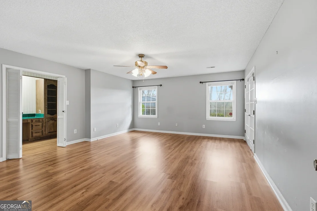 Photo of 304 Beaver Brook Drive