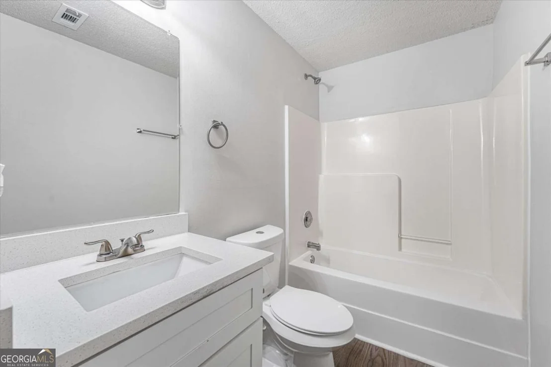 Photo of 1312 Vine Circle