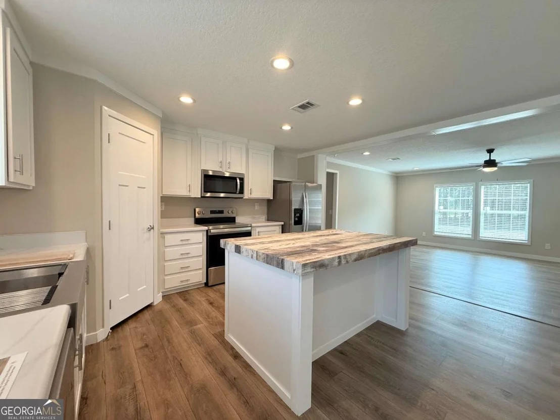 Photo of 5240 Owens Road