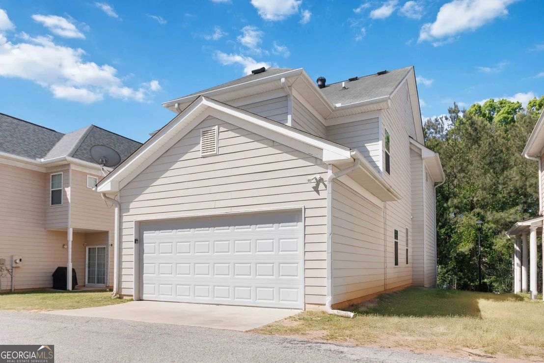 Photo of 4697 Highpoint Lane
