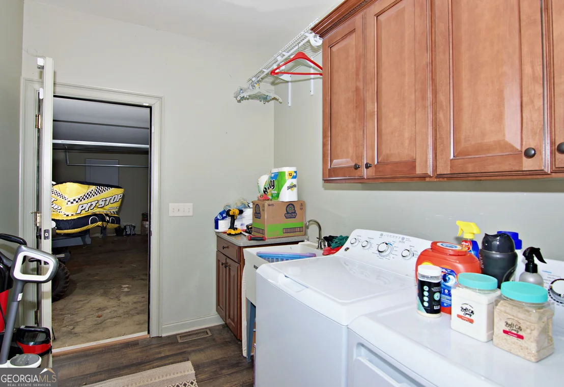 Photo of 231 Stelling Drive