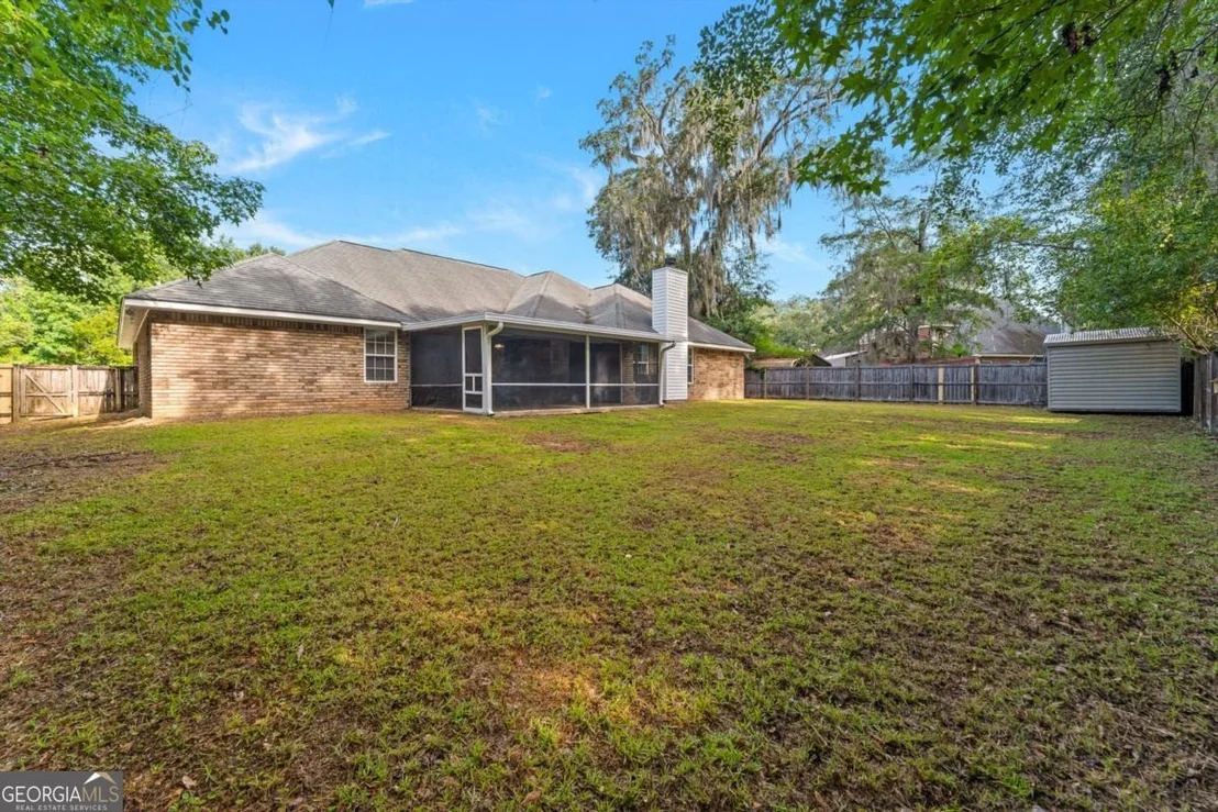 Photo of 270 Sassafras Lane