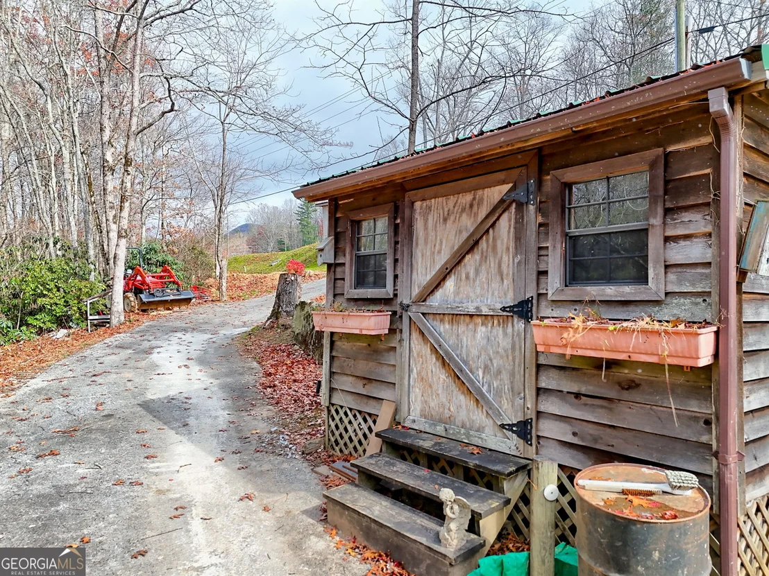 Photo of 7829 Dillard Road