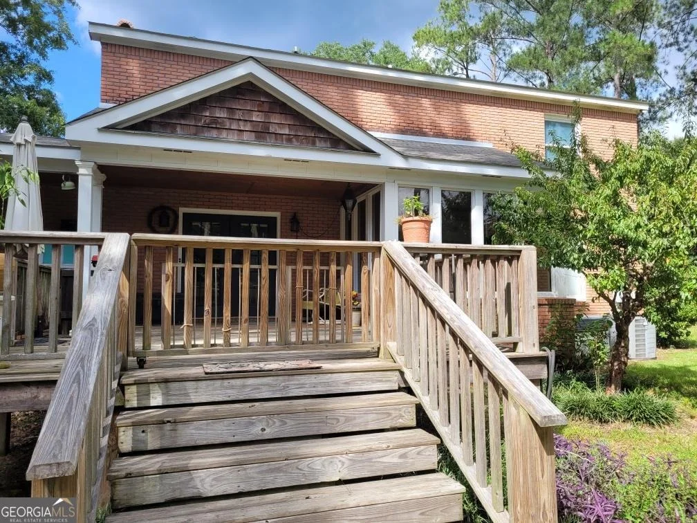 Photo of 431 Woodlawn Drive