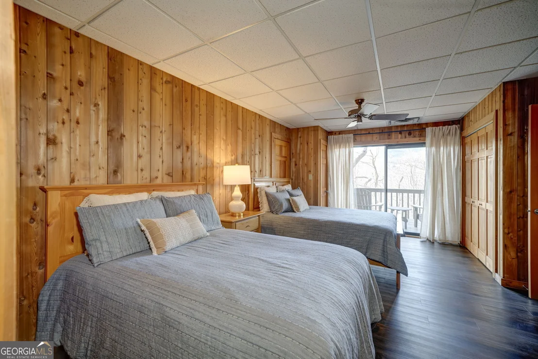 Photo of 100 Indian Pipe Drive