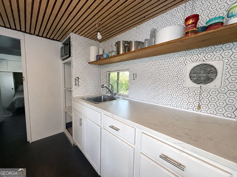 Photo of 332 Addis Circle