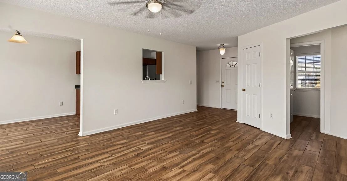 Photo of 305 Timber View Drive