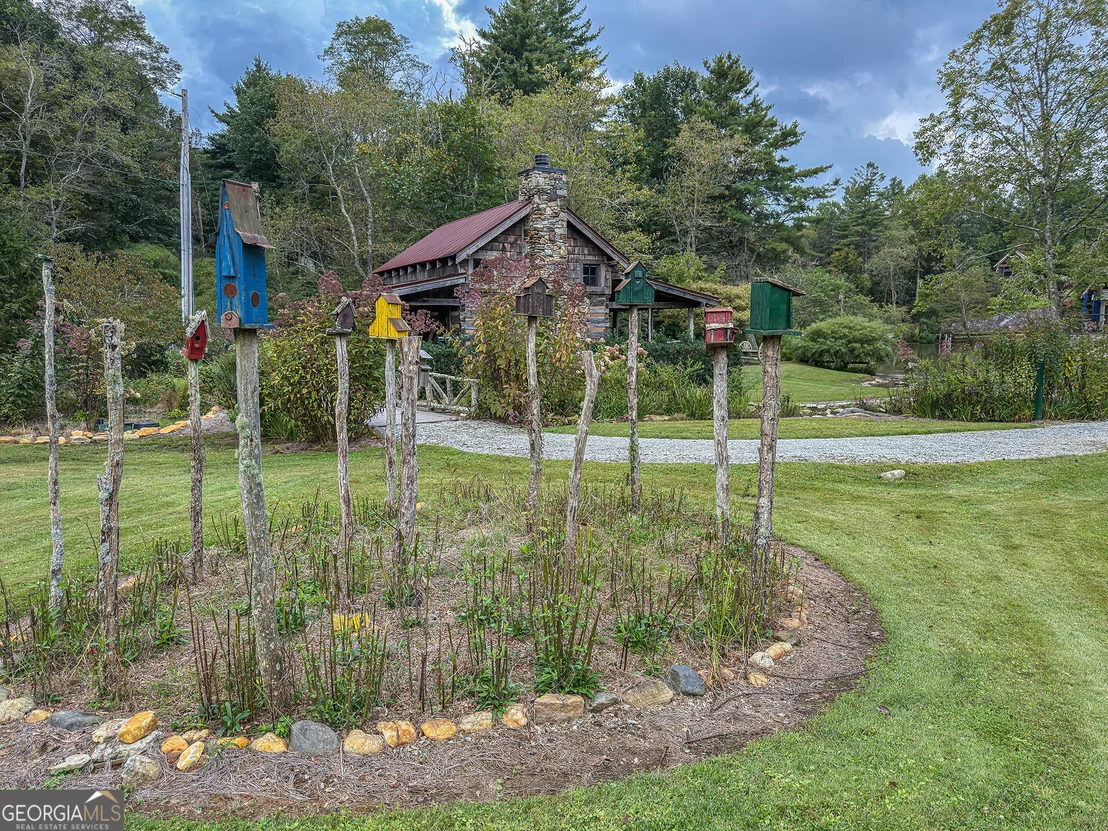 Photo of 111 Wildflower Road