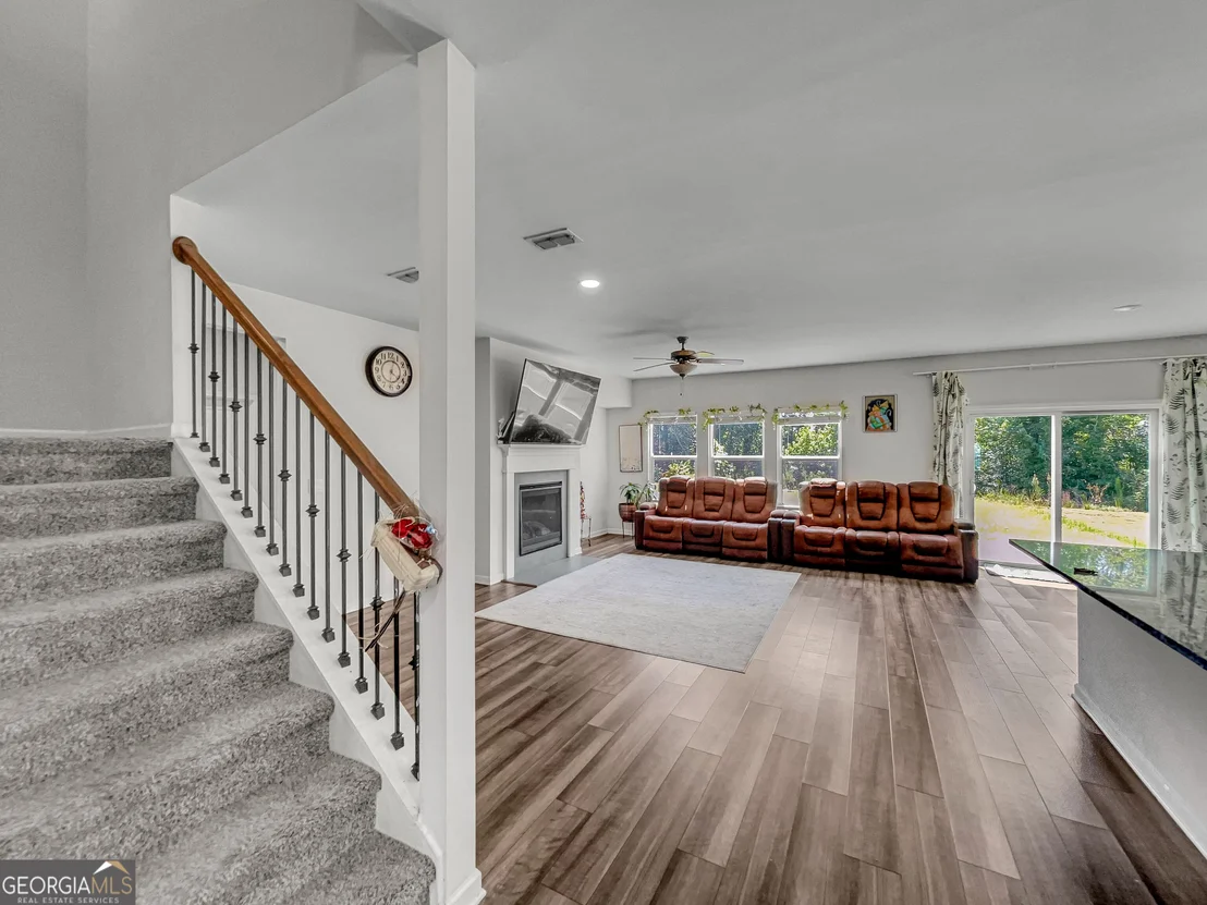Photo of 5880 Hackberry Lane