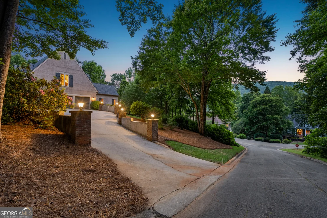 Photo of 3315 Orchard Drive