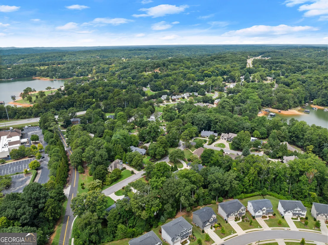 Photo of 290 Cochran Drive
