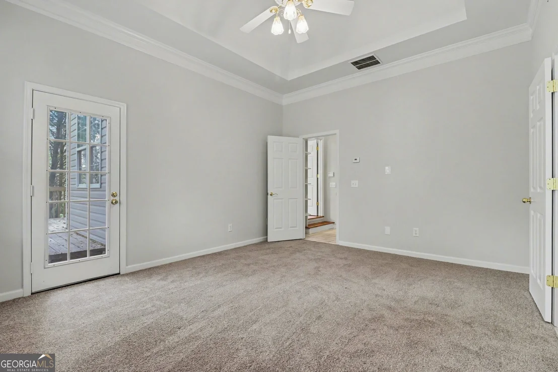 Photo of 3055 Heatherstone Drive