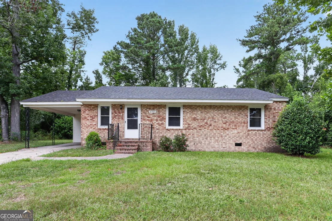 Photo of 1707 Macintosh Terrace