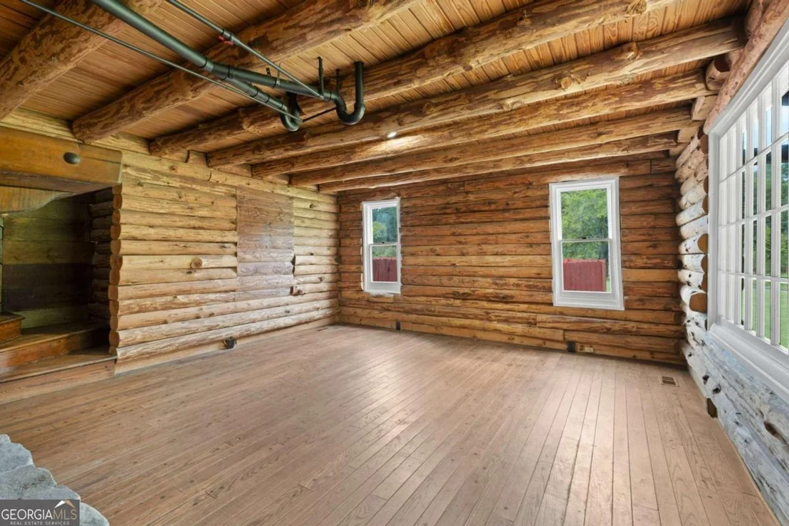 Photo of 2059 Cave Spring Road