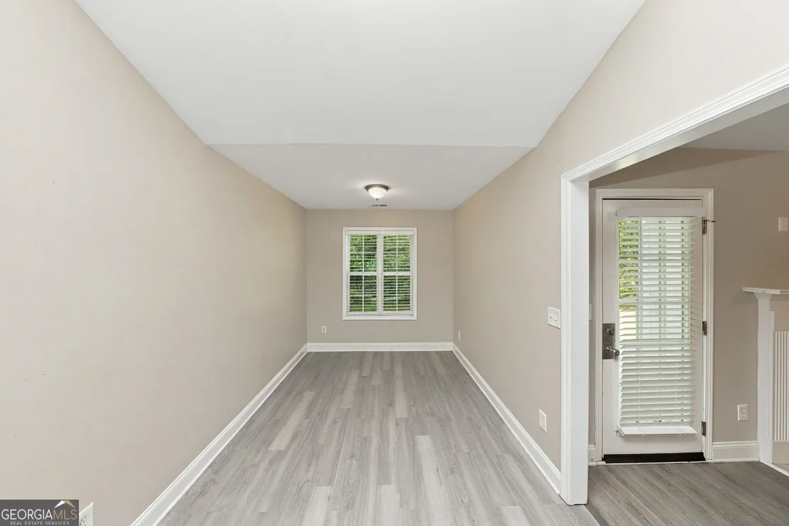 Photo of 32 Devynwood Lane
