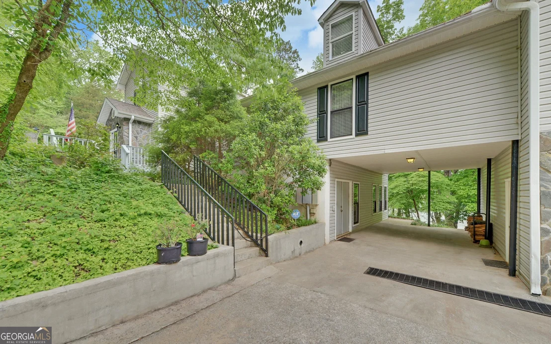 Photo of 371 Shorewood Circle