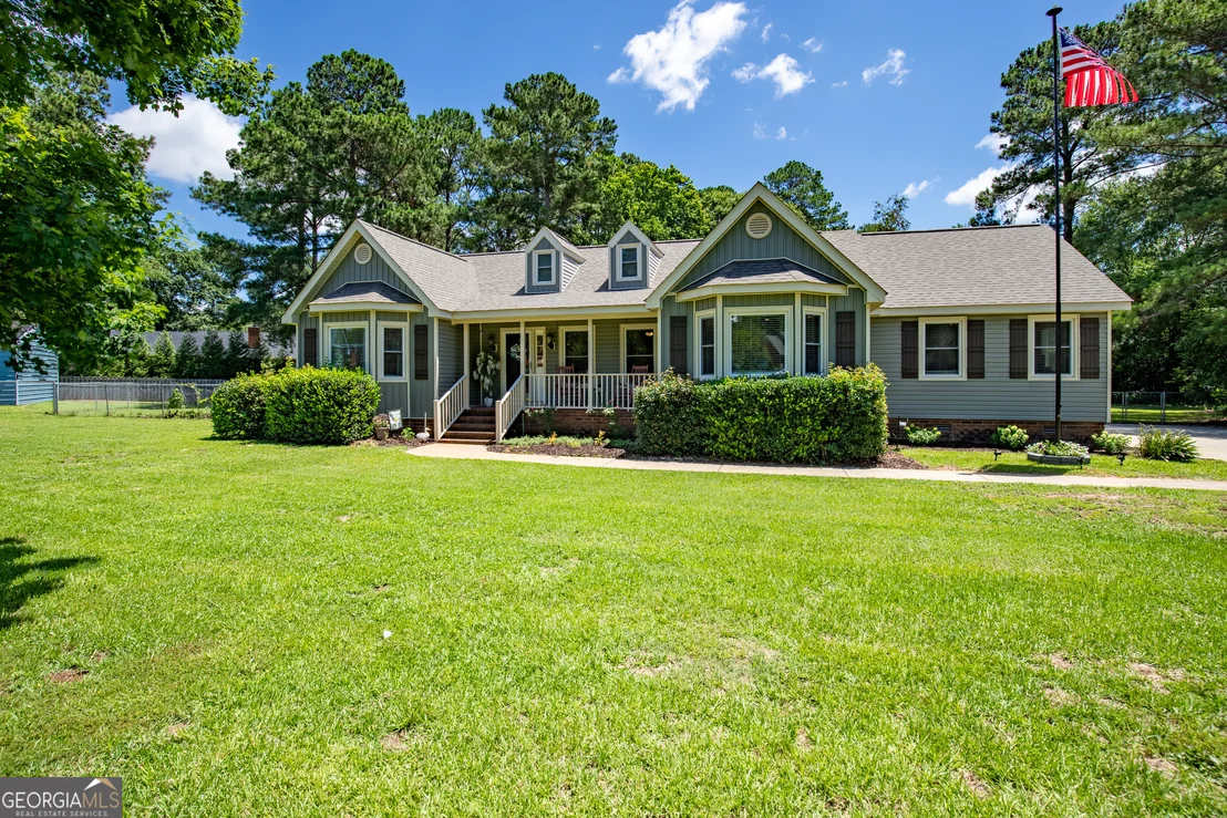 Photo of 113 Fox Hunt Drive