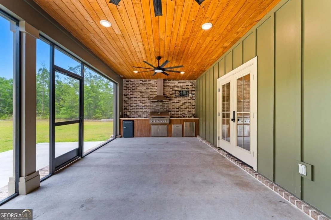 Photo of 3583 Blue Jay Road