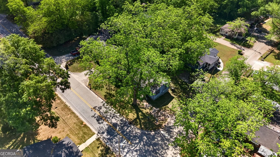 Photo of 5137 Eberhardt Street NW